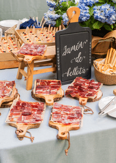 Catering De Lisi ofrece servicio de catering personalizado para eventos privados