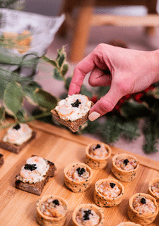 Catering De Lisi ofrece servicios personalizados para eventos privados y celebraciones especiales